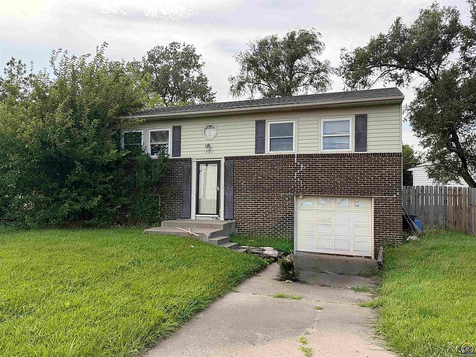 1st image of 942 SE 37th St