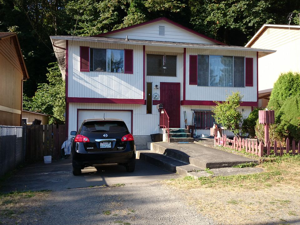 2nd image of 3005 S Angeline St