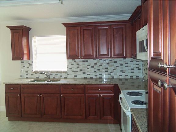 4th image of 2730 Montego Bay Blvd