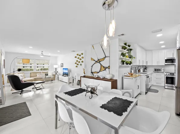 10137 S 40th Way # 233, Boynton Beach, FL 33436