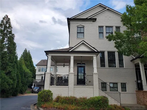 3941 Savannah Square St, Suwanee, GA 30024
