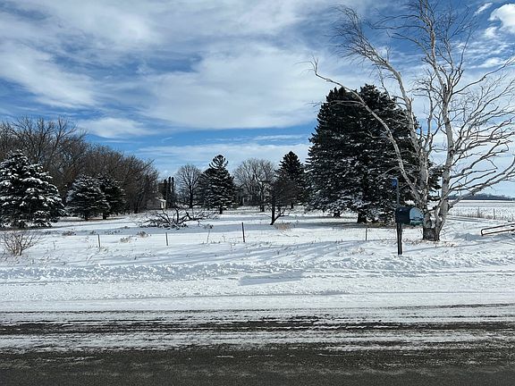 2nd image of 53686 County Road 1