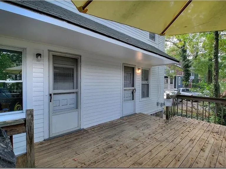 2282 Grandview Ave — Photo 23