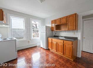 451 Edgewood St APT 305, Hartford, CT 06112