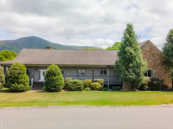 3938 Katy Hollar Rd, Sevierville, TN 37862