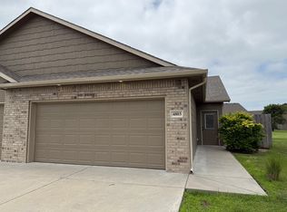 4801 N Hillside Ct #4801, Wichita, KS 67219