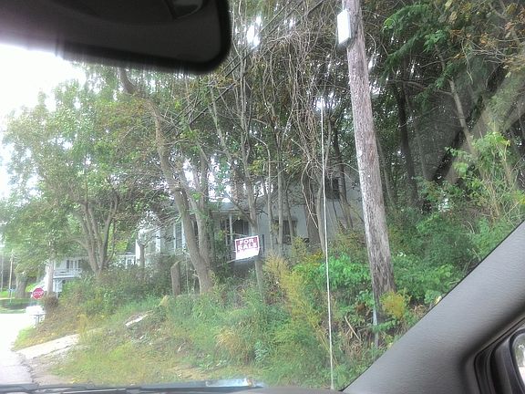 5th image of 2323 Lake Shore Dr