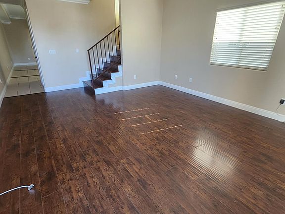 3rd image of 2800 N Gay St