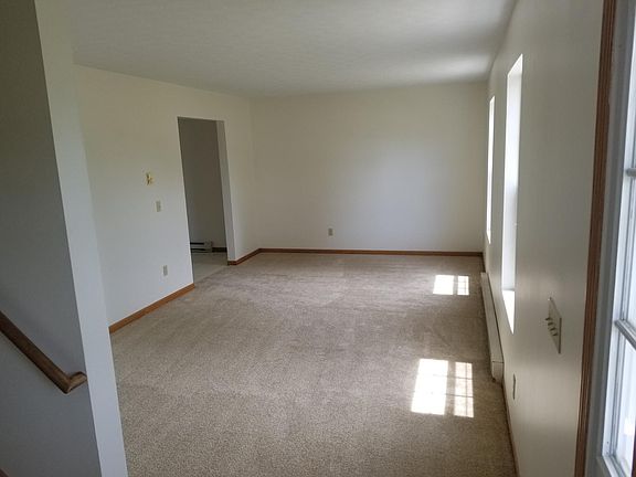 3rd image of 4705 Gerland Cir