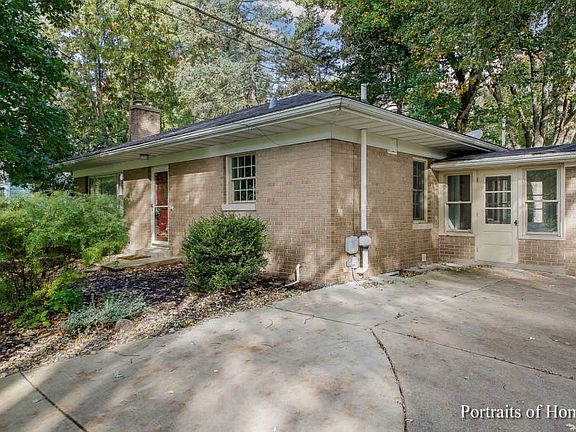 3rd image of 27W274 Sunnyside Ave