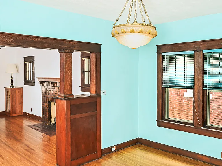 1403 S Walnut St — Photo 27