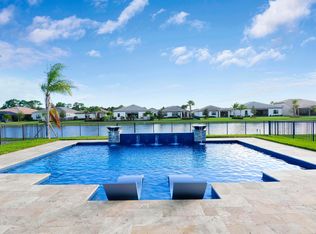 724 SE Boboli Way, Port Saint Lucie, FL 34984