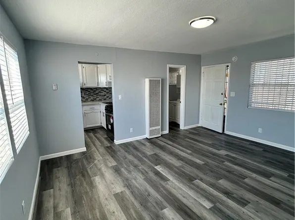 6517 1/2 Avalon Blvd #4, Los Angeles, CA 90003