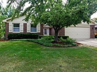 1471 Gainesboro Ct, Wheaton, IL