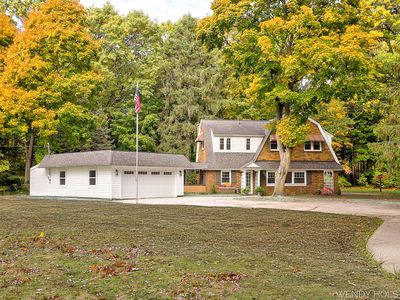 713 N Shore Dr, Holland, MI, 49424