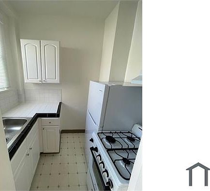 5th image of 81 9th St APT 610