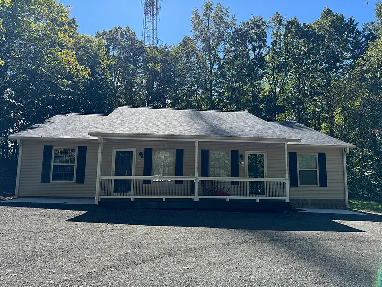 2576 Rhodes Rd #A — Photo 1