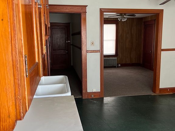 2nd image of 94 Walnut St #1