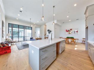 326 W 20th St, Houston, TX 77008