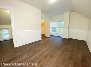 1510 Clark St #11677050, Manitowoc, WI 54220