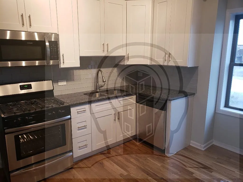 2 bed, 2.0 bath, $2,600 — Photo 3
