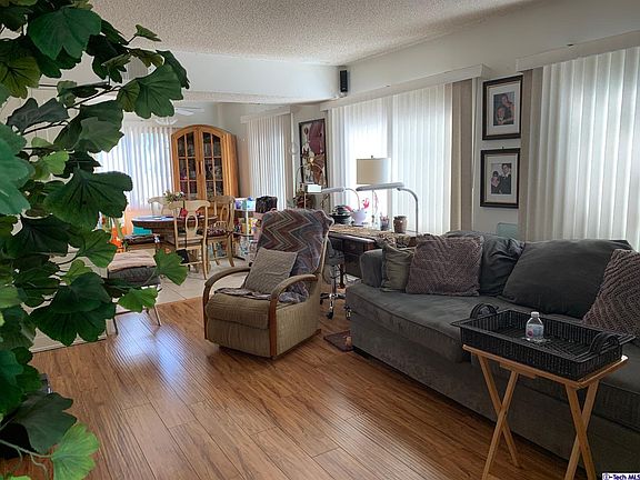 3rd image of 133 Carr Dr