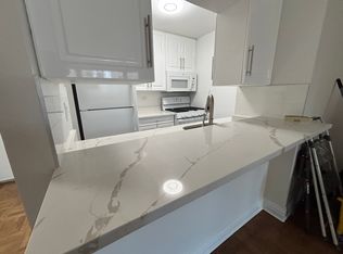 400 E 71st St APT 8V, New York, NY 10021