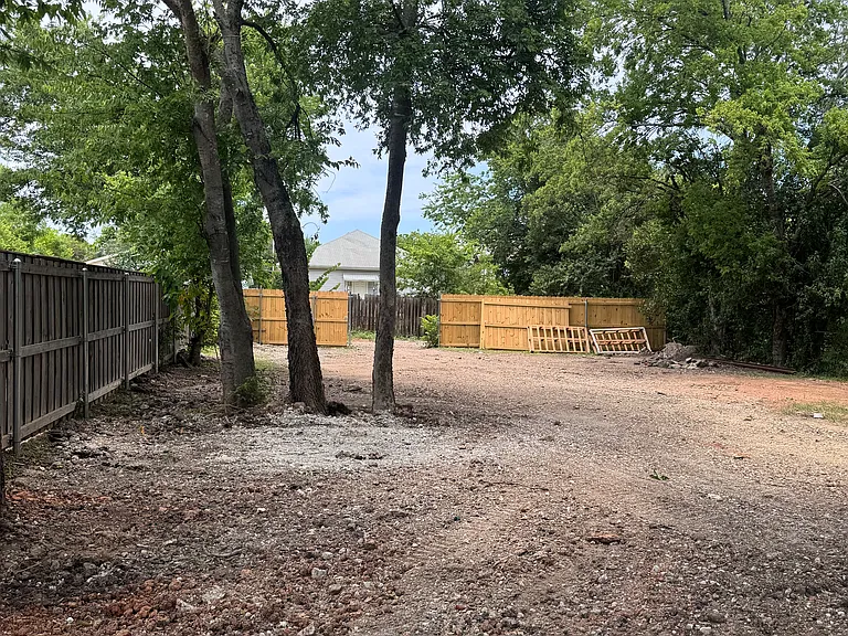 1717 Wood Ave — Photo 11