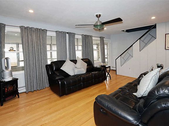 2nd image of 93 Greenbelt Ln