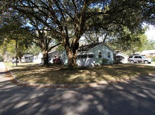 3381 Sylvia St, Jacksonville, FL 32207