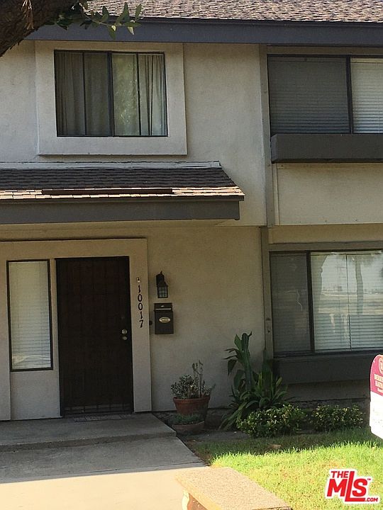 2nd image of 10017 Karmont Ave