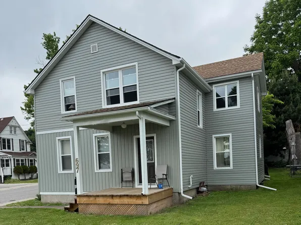 697 Niagara Blvd, Fort Erie, ON L2A 3J1