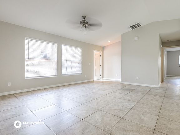 4th image of 3302 Sikeston Ave