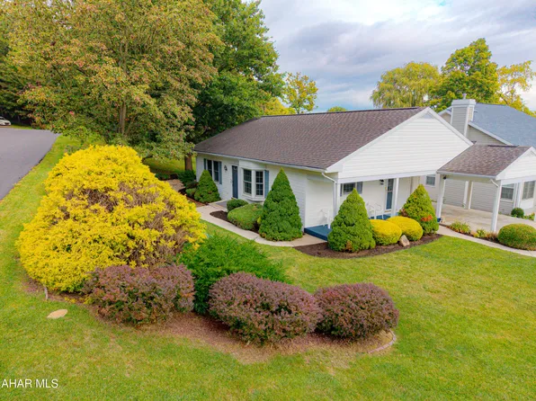 4028 Lincoln Dr, Bedford, PA 15522