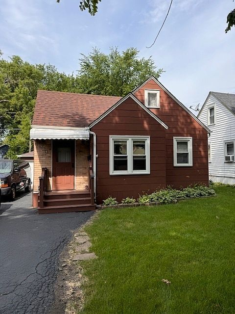 1st image of 304 Highmoor Dr