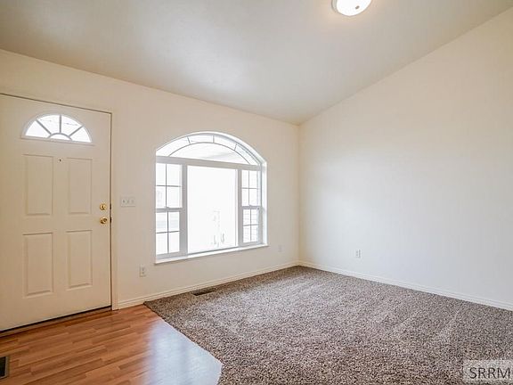 5th image of 4158 E Fairview Dr