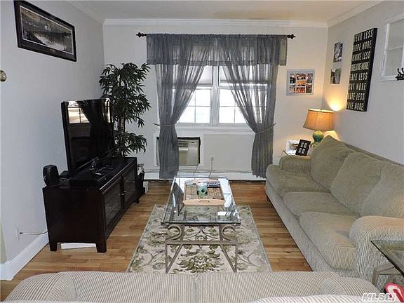 3rd image of 12 Fairharbor Dr #12