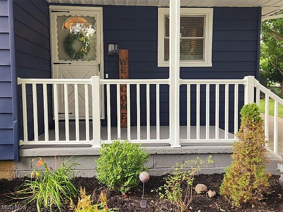2nd image of 801 Shannon Ave