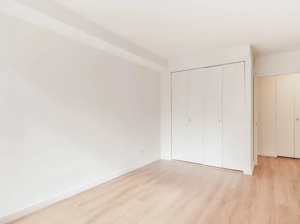 750 Columbus Avenue image 32 of 61