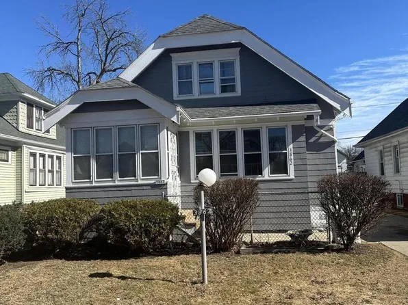 3862 North 18th STREET, Milwaukee, WI 53206
