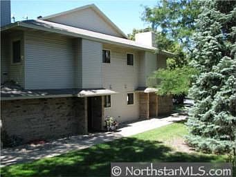 1st image of 488 Larpenteur Ave E APT 111