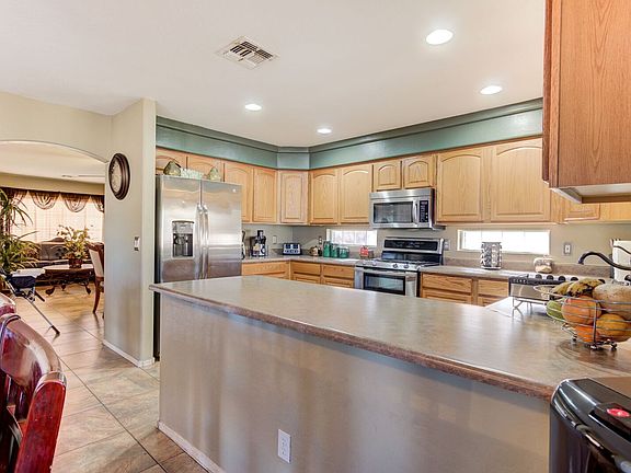 5th image of 31270 N Candlewood Dr