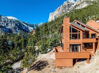 4867 Snow White Rd, Las Vegas, NV 89124