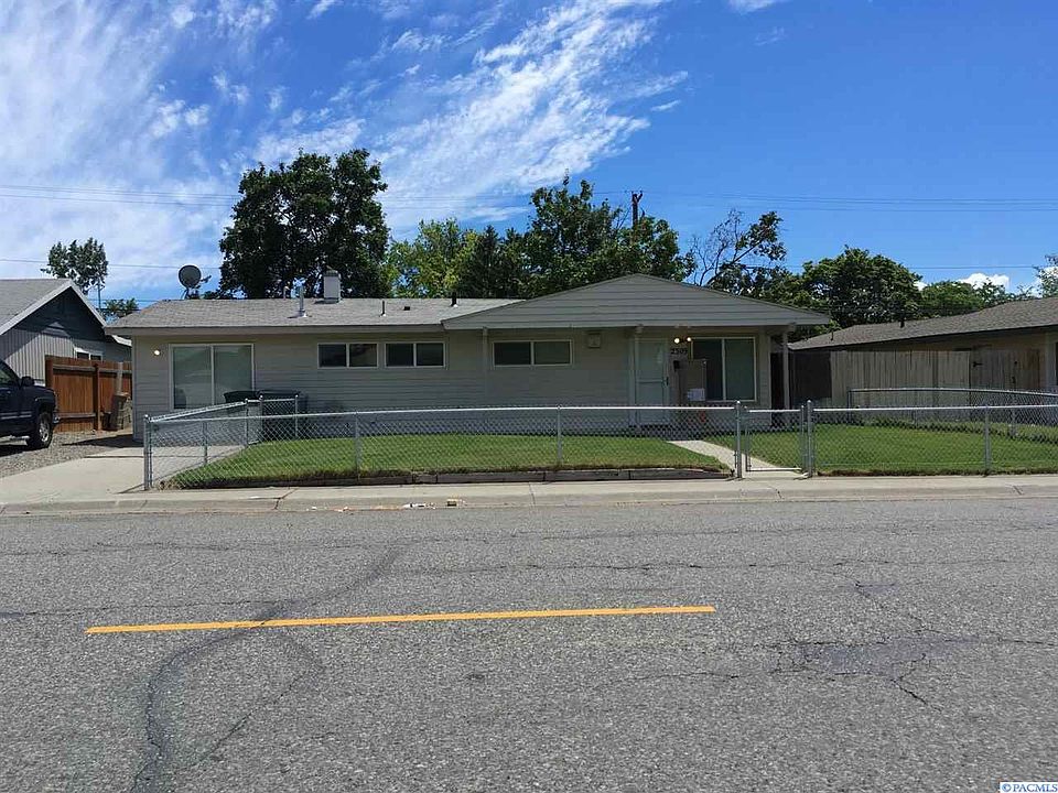 1st image of 2309 Duportail St