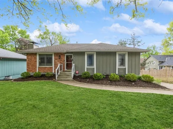 407 E 89th St, Kansas City, MO 64131