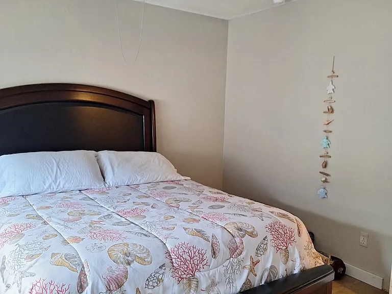 303 Ridge Blvd — Photo 9