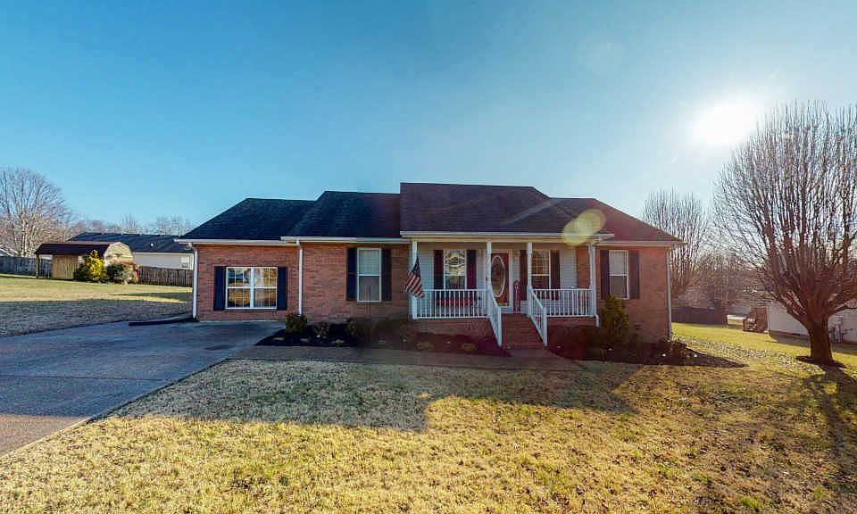 1st image of 3021 Eagle Dr
