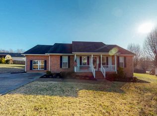 3021 Eagle Dr, Westmoreland, TN 37186