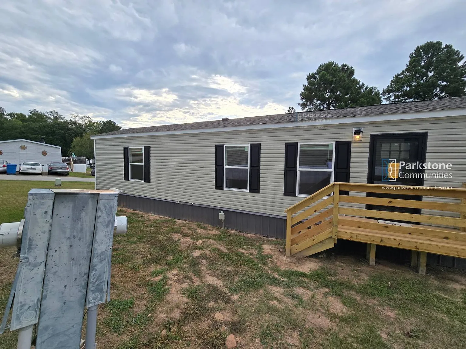3 bed, 2.0 bath, $1,200 — Photo 2