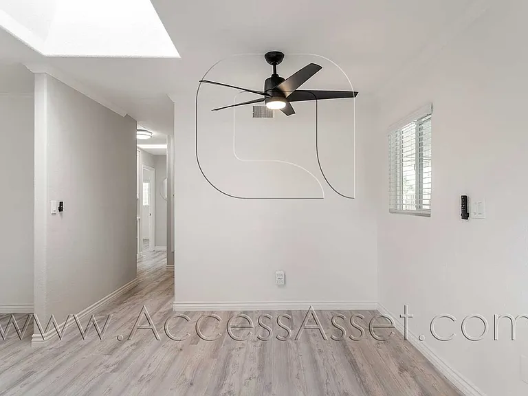 1636 Zoro Way — Photo 6